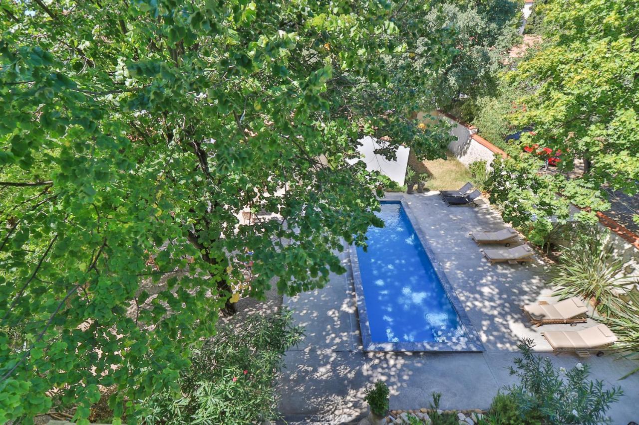 Villa Meridia Nimes Exterior photo